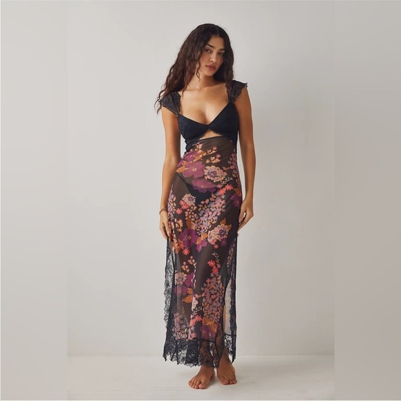 🎉LAST PIECE🎉Free People Suddenly Fine Maxi Slip Black Combo - Picture 2 of 14